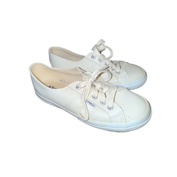 Superga Women's Off-White Canvas Sneakers - Picture 1 of 6